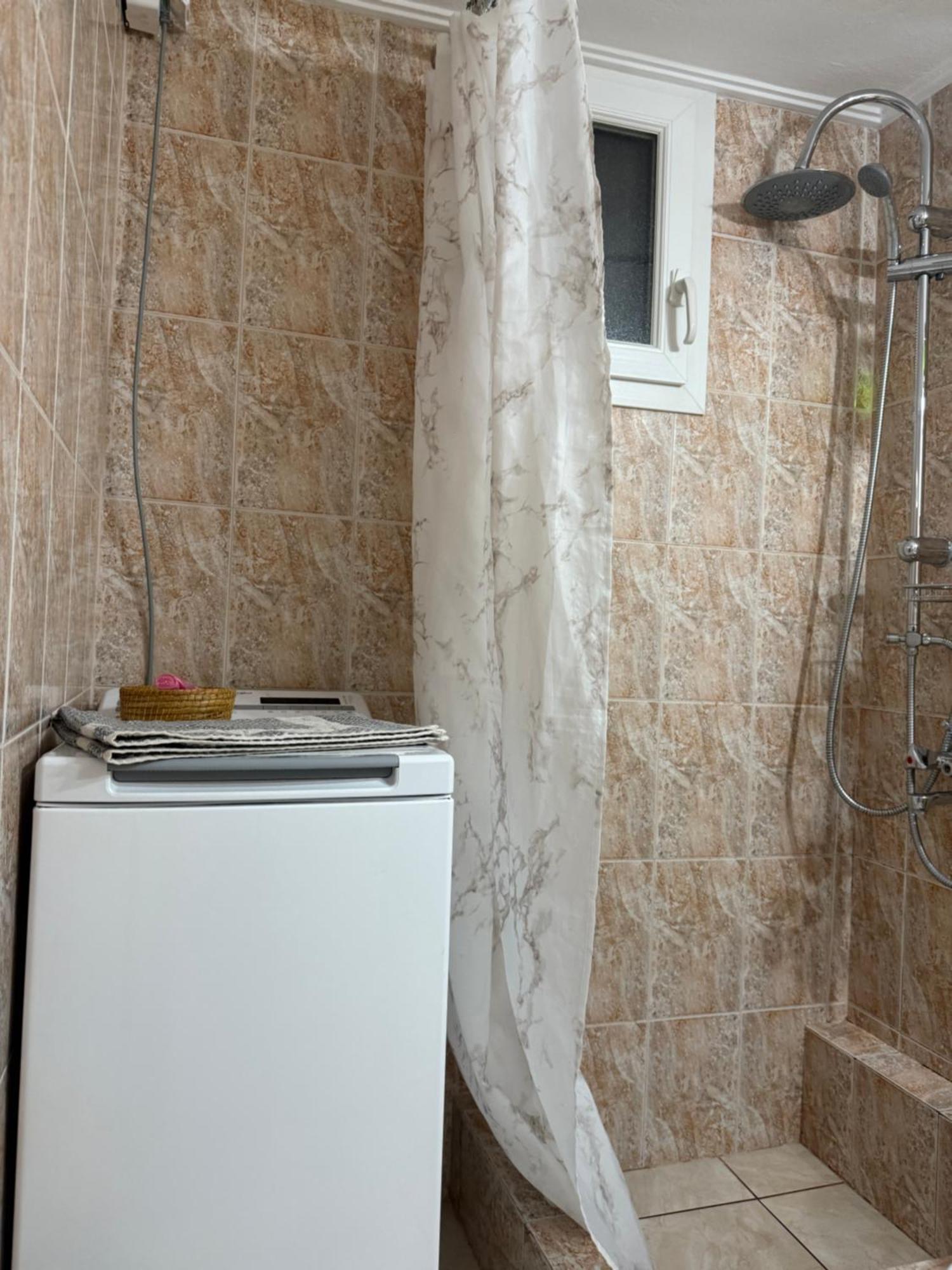 Pagrati Apartment Διαμέρισμα Παγκράτι Atenas Exterior foto